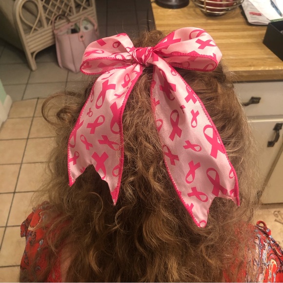 October is Breast Cancer Awareness Month- Ribbon Hair clip. - Picture 2 of 6